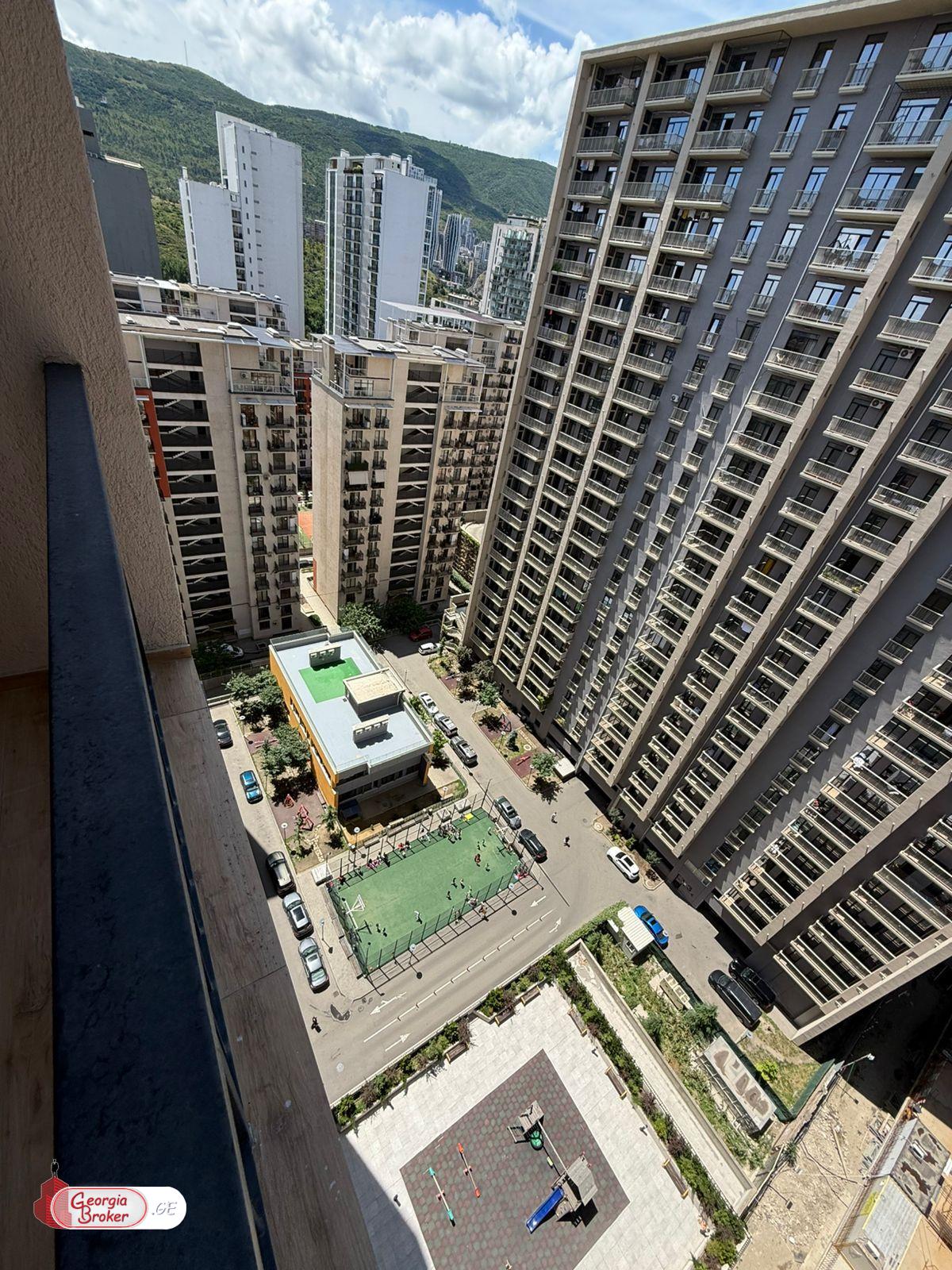 nearly repaired 3-room apartment for sale